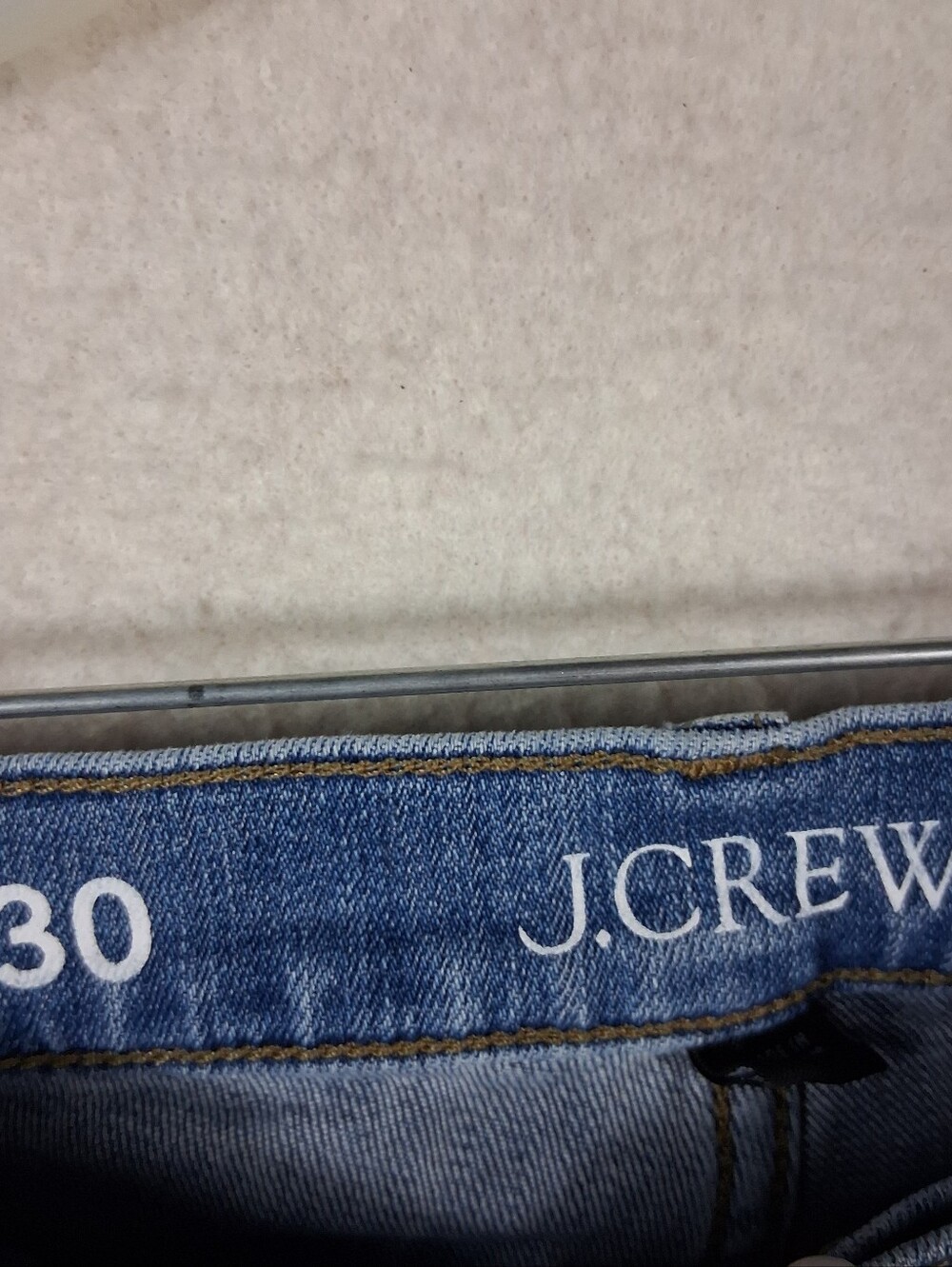 J.Crew 9" Vintage Slim Straight Women 30 Bensen Wash Blue Denim Distressed Jean - Picture 5 of 16